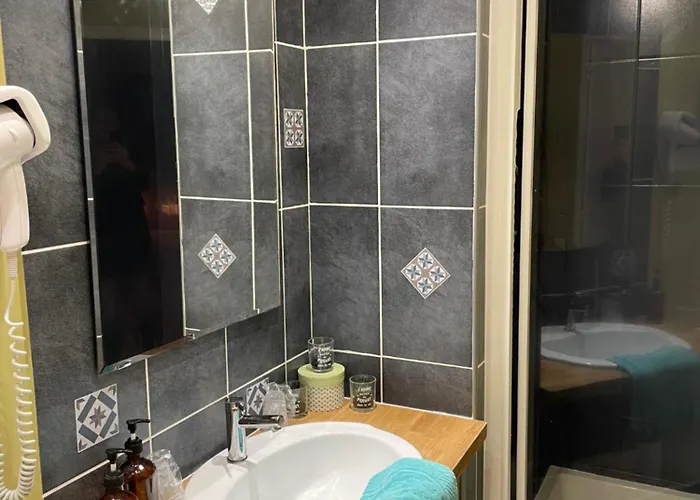 게스트하우스 Le Logis Katia 3*